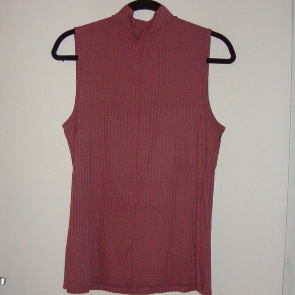 NWT - Picture 2 of 2